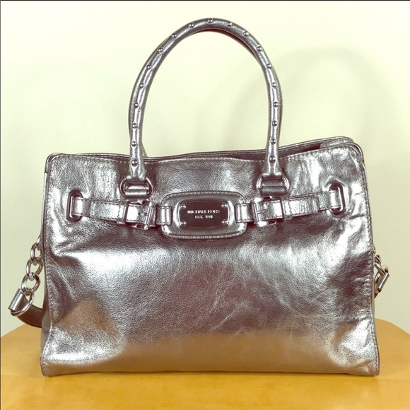 Michael Kors Handbags - Michael Kors 💙 Rock & Roll Metallic Hamilton Tote